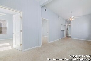 Photo - 109 Blue Bonnet St