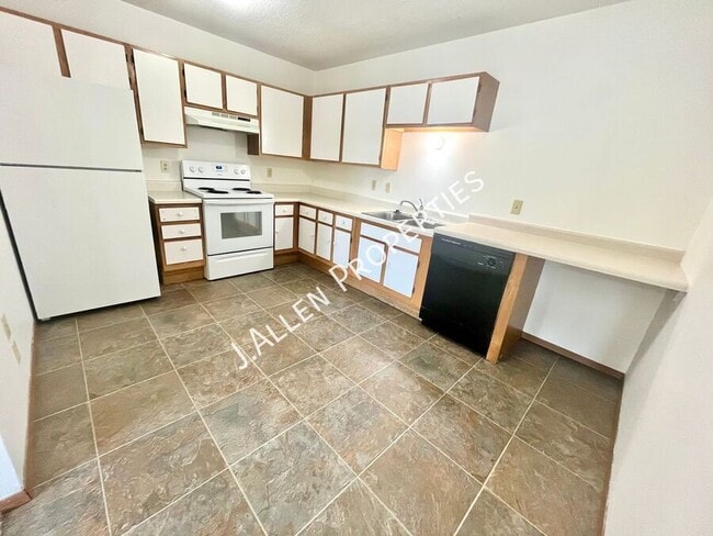 Photo - 904 Riverfront Rd Unit 18