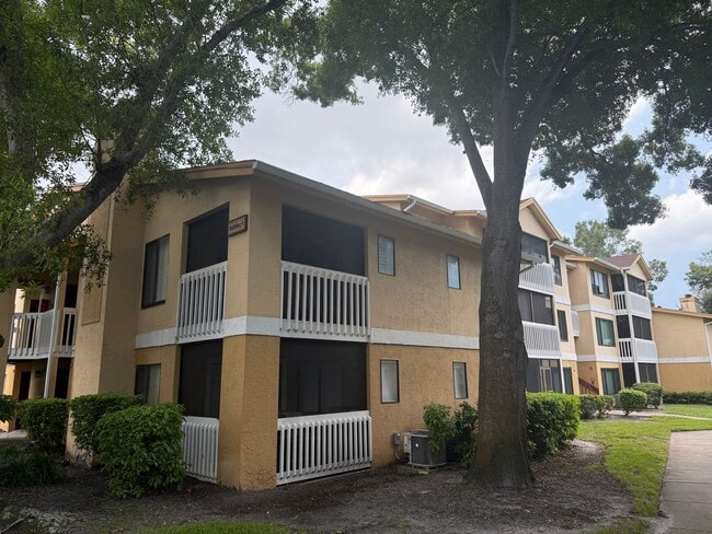 Building Photo - 1550 S Belcher Rd