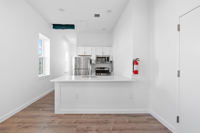 Photo - 3539 John F. Kennedy Blvd Condo Unit 3R