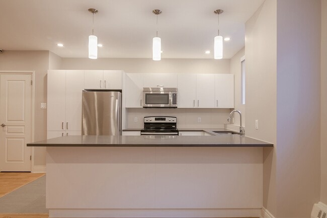 Photo - 3421 Rue Drummond Unit 1