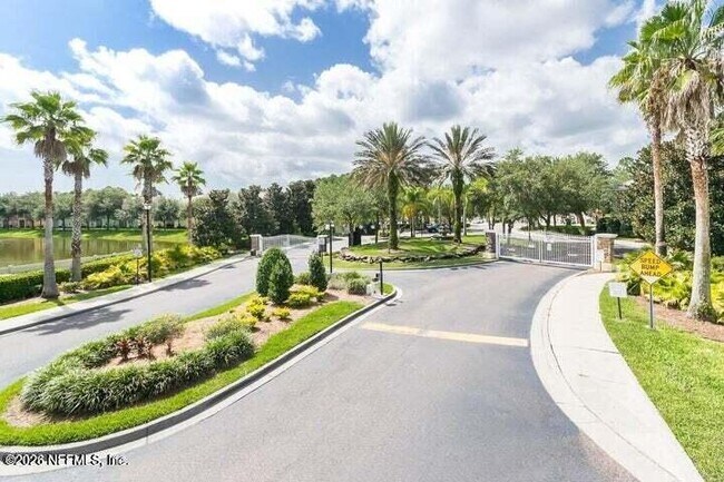 Photo - 13785 HERONS LANDING WAY Way
