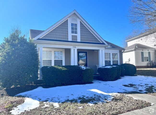 Building Photo - Adorable Cottage in Kinderton Village Rental