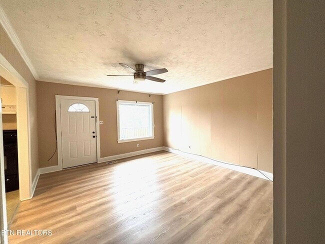 Photo - 7005 Washington Pike