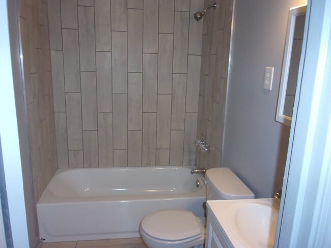 Photo - 3557 Suzanne Dr