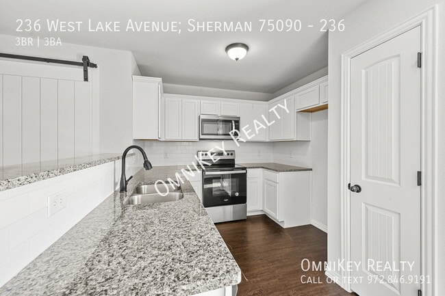 Photo - 236 W Lake Ave Unit 236