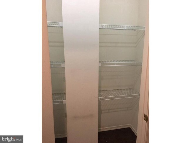 Building Photo - 540 South St Unit 2R