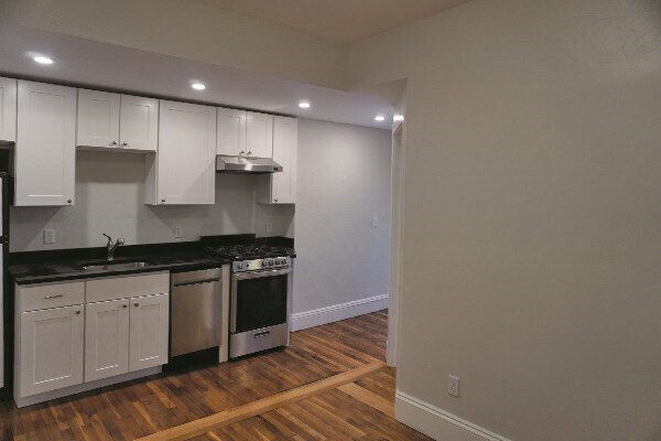 Photo - 108 Willow St