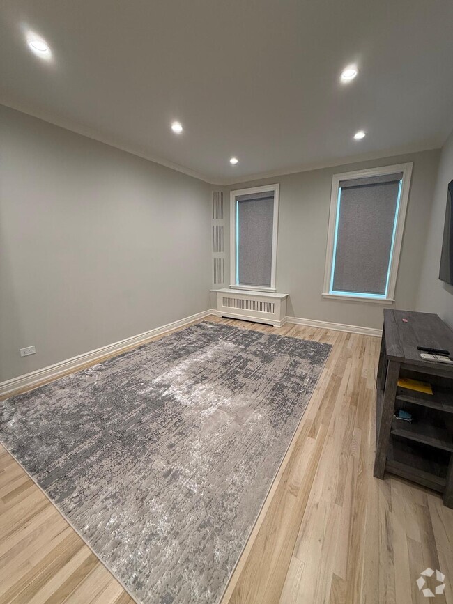 Building Photo - 7818 82nd St Unit 1 Rental