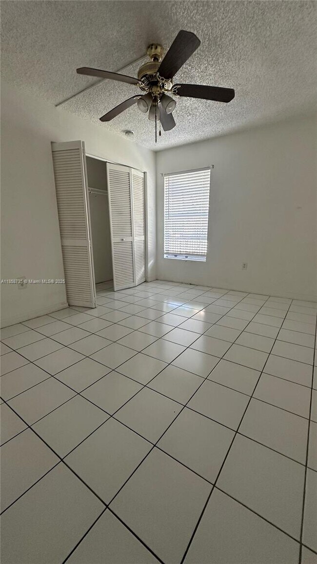 Photo - 2138 SW 6th St Unit 102
