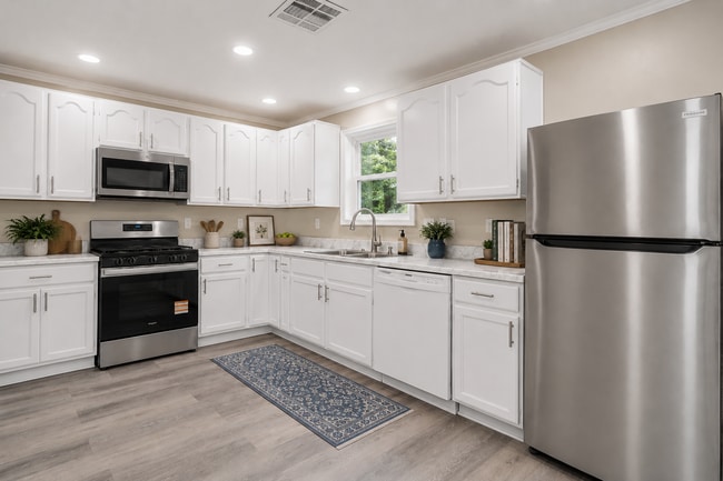 Photo - 3412 Southmont Dr