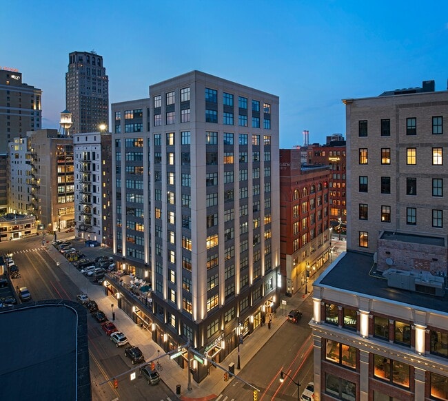 The Farwell Apartments Detroit, MI