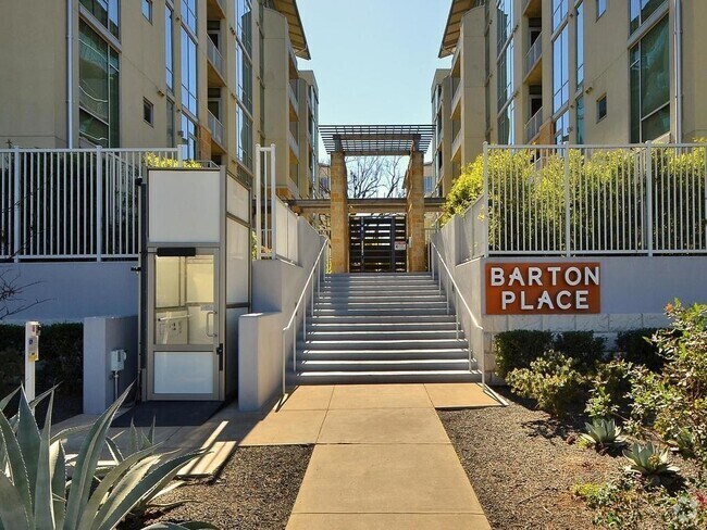 Building Photo - 1600 Barton Springs Rd Unit 4206 Rental