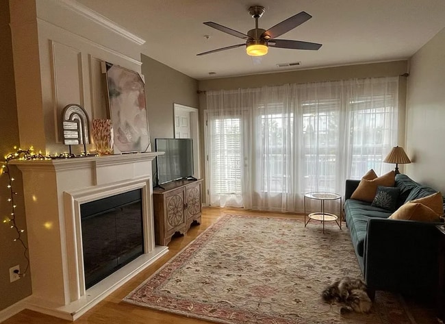 Building Photo - 14827 Santa Lucia Dr