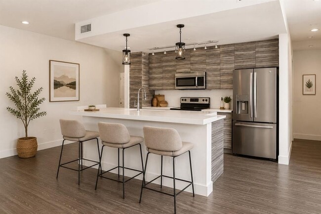 Photo - 604 N Bluff Dr Unit 228