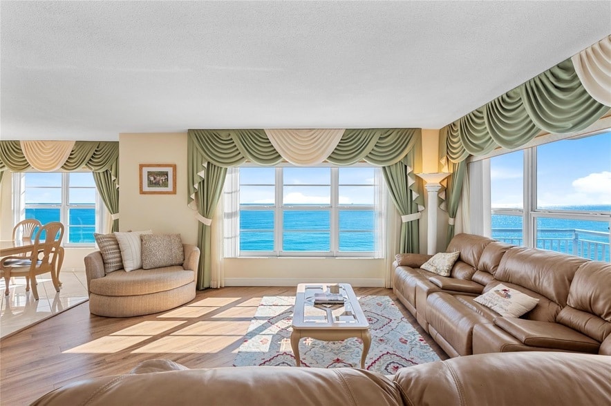 Photo - 3850 Galt Ocean Dr