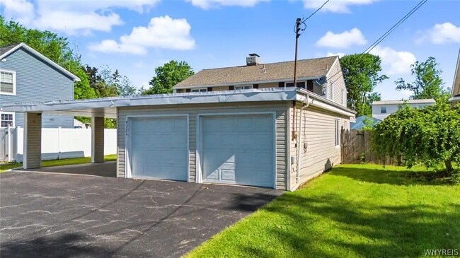 Photo - 9326 Rivershore Dr
