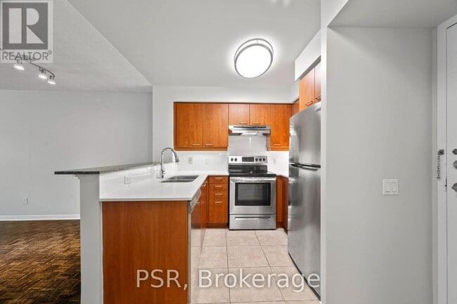 Photo - 515 Rosewell Ave Unit 104