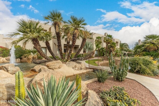 Building Photo - 11260 N 92nd St Unit 2009