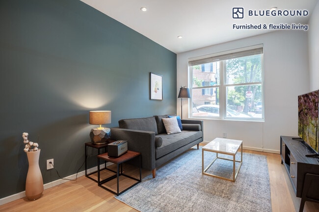 Building Photo - 1650 Avon Pl NW Rental
