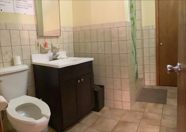 Photo - 122 India St