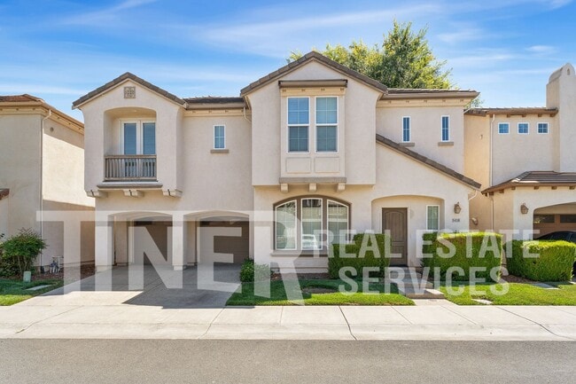 Building Photo - 5418 Washoe St