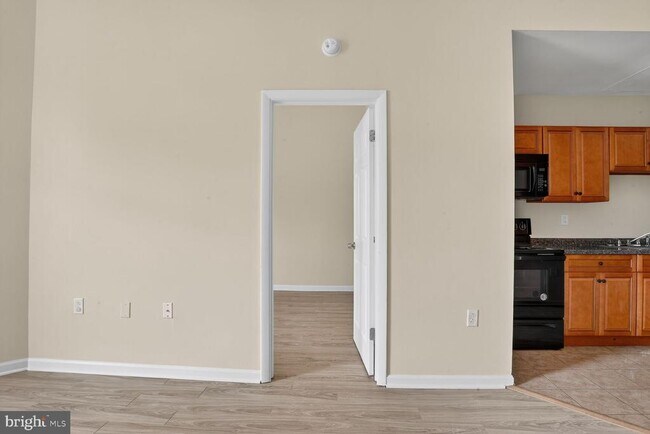 Photo - 317 E North Ave Unidad 110