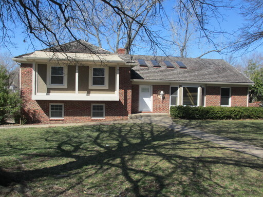 {10240} Renovated Home in Cherry Hills+ H... - {10240}  Renovated Home in Cherry Hills+ H...