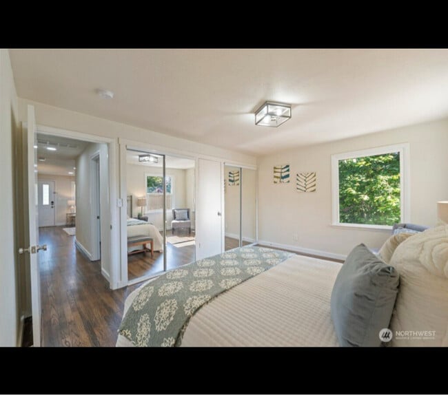 Photo - 6410 Cypress St