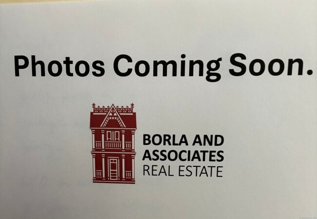 Building Photo - 243 Beach St