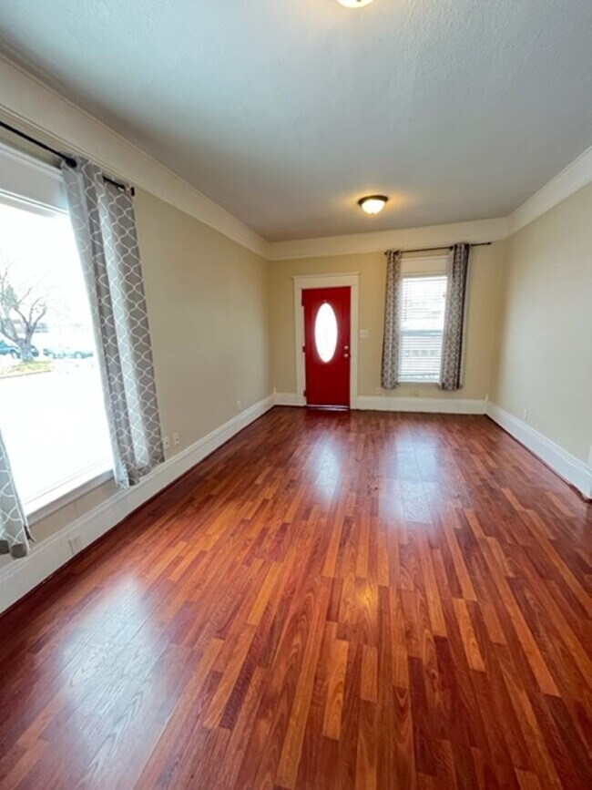 Photo - 2211 Walnut St Unit 2211 Walnut St (Main house)
