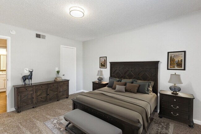 Meadow Glen Apartments