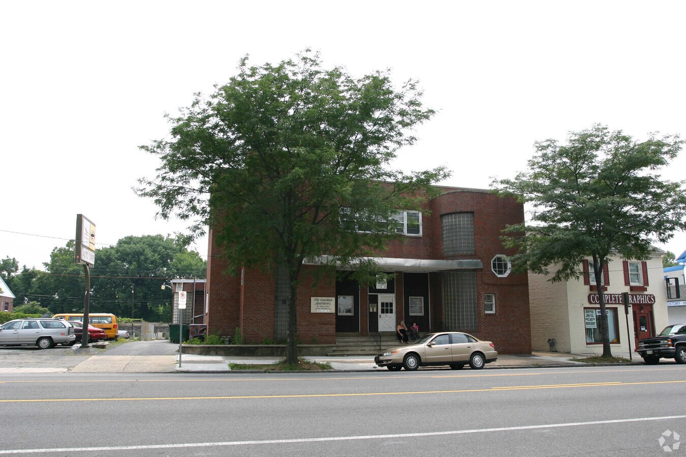 Guardian Apartments - Guardian Apartments