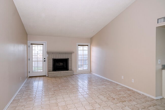 Photo - 17609 N 45th Ave