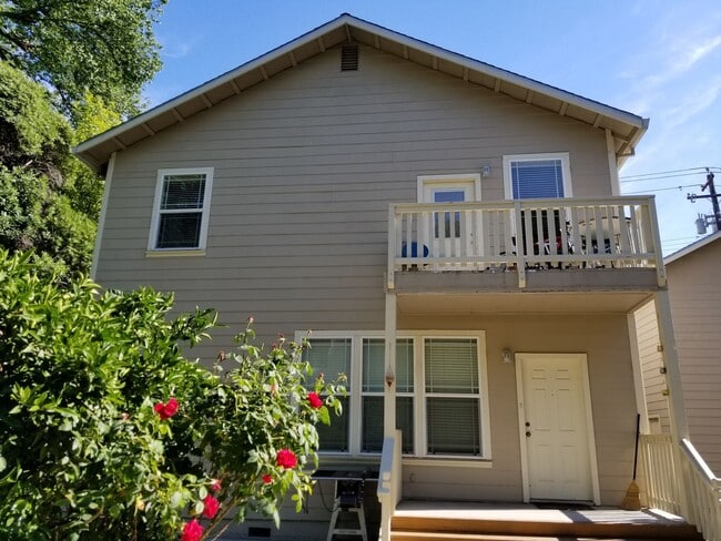 Photo - G Street 6 Plex Unidad 5