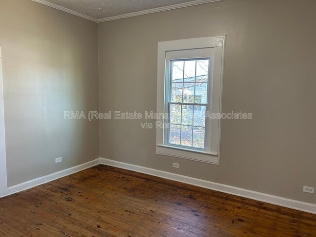 Photo - 132 Peachtree St