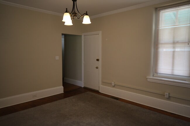 Photo - 3244 Skippack Pike