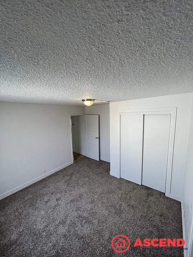 Photo - Spacious 3BD/1.5BA Home in Bakersfield's 93308 — Garage, Water Included & Small Pets Welcome!
