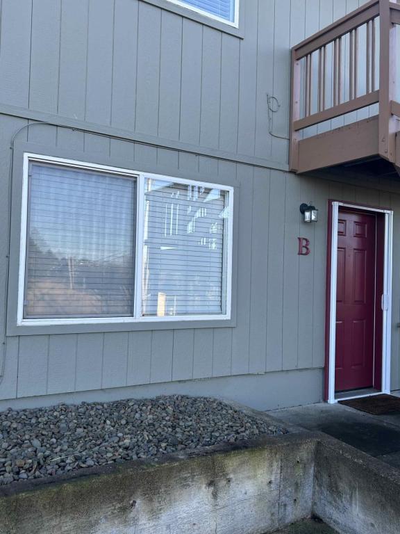 Photo - 249 NW 3rd St Unit B