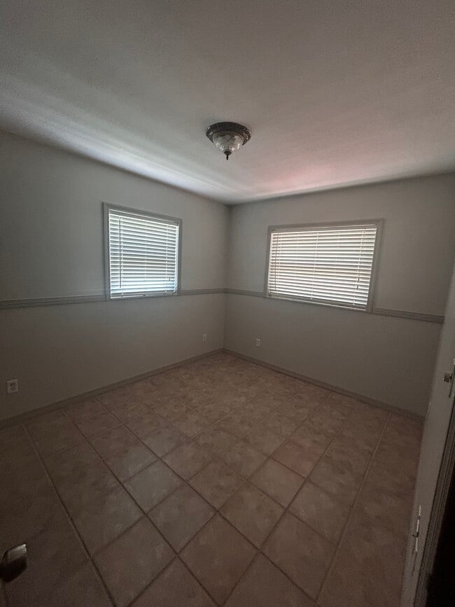 Building Photo - 1518 Mississippi Ave Rental