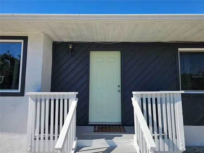 Photo - 1600 Meadow Lark Ln