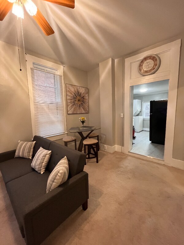 Photo - 124 S 6th St Unidad 2