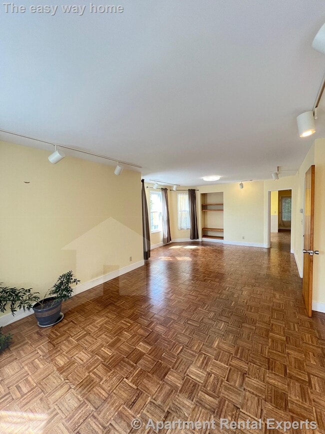 Photo - 10 Packard Ave Unidad #1