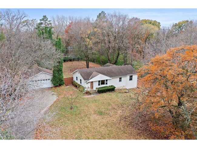 Photo - 15803 Sunset Rd