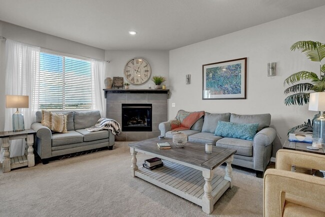 Photo - 5340 Freeboot Point