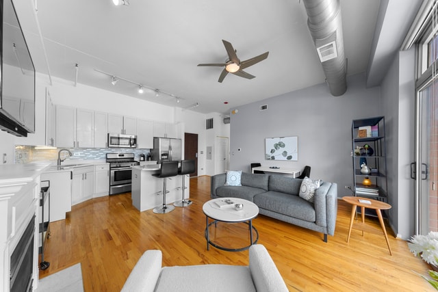 Photo - 950 W Monroe St Unit 616