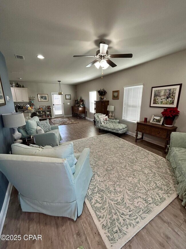 Photo - 103 Salt Marsh Wy