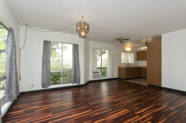 Photo - BEAUTIFUL 2 BD 1 BA 2 CAR TOWNHOME IN MILI...