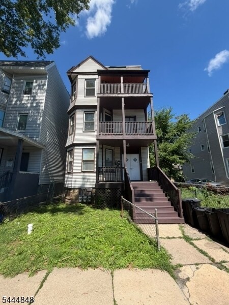 217 N 15th St