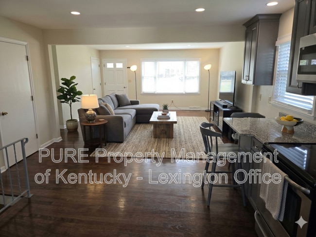 Photo - 2225 Sandra Ct